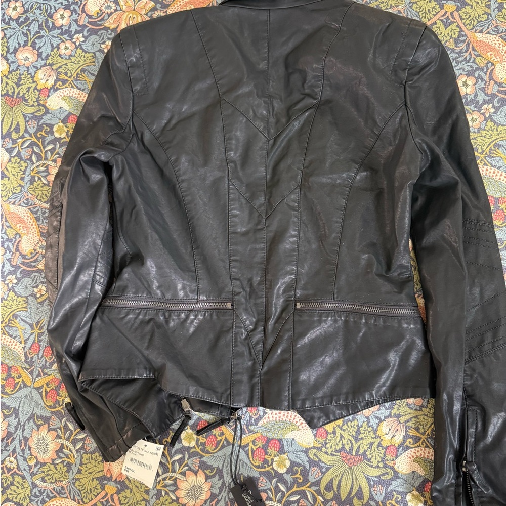 Blank NYC Black Faux Leather Asymmetrical Zip Jacket - Picture 3 of 6